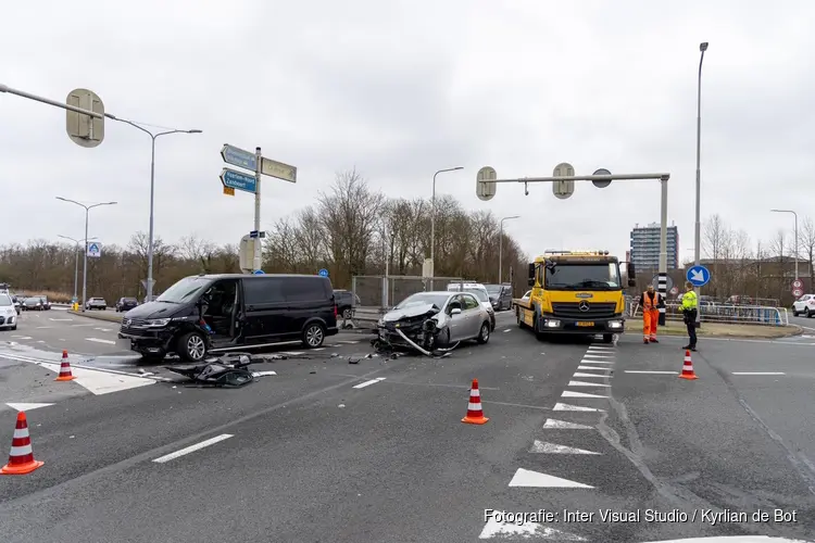 Botsing op drukke kruising in Haarlem