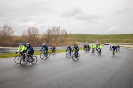 4.000 enthousiaste deelnemers maken fietsfeest van 10e editie Omloop van Zandvoort