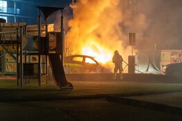 Auto door brand verwoest op Graafschapstraat in Haarlem