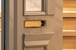 Schade door explosie bij woning in Haarlem