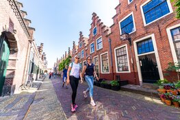 8.000 wandelaars zaterdag aan de start van 3e editie KiKa Haarlem City Walk