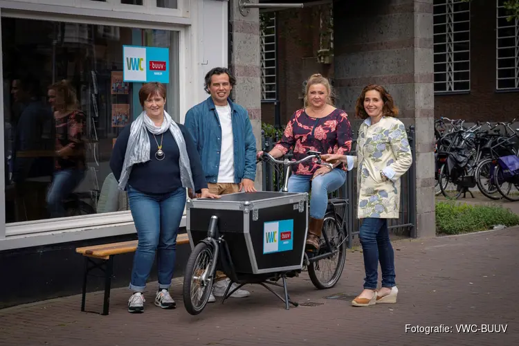 HiWork en VWC-BUUV slaan handen ineen bij de Meedoenbalie in Haarlem