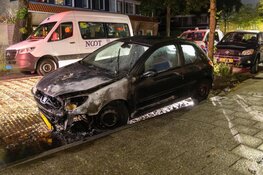 Autobrand in Siwartstraat te Haarlem