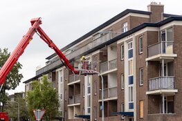 Woningen ontruimd bij brand in flat Haarlem