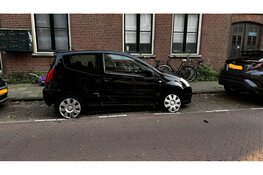 Fietsster ernstig gewond op Kloosterstraat in Haarlem