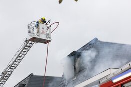 Felle brand in Brouwersstraat in Haarlem