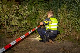 Autobrand na explosie aan de Briandlaan in Haarlem