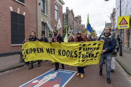 Extinction Rebellion voert actie en eist sluiting Tata Steel