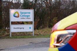 Zes mensen behandeld door ambulance bij brand in Spaarne College in Haarlem