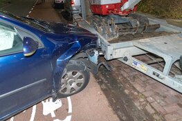 Automobilist aangehouden na aanrijding met graafmachine in Haarlem