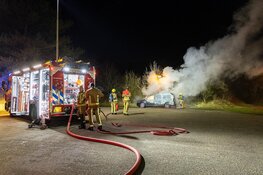 Bestelbusje uitgebrand op parkeerplaats in Overveen