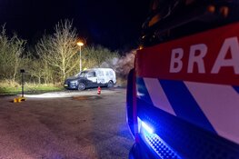 Bestelbusje uitgebrand op parkeerplaats in Overveen