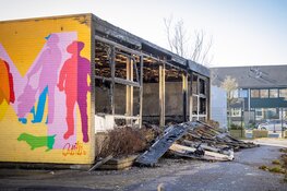 Grote brand in buurtcentrum in Haarlem