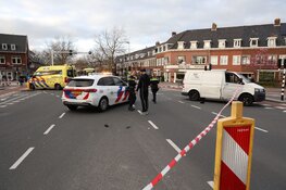 Maaltijdbezorger gewond bij botsing in Haarlem