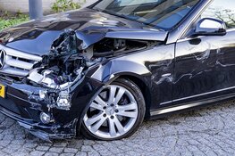 Veel schade bij ongeval Belgielaan in Haarlem