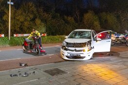 Automobilist in botsing met scooter op Meerweg in Bennebroek