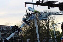 Ongeval met flinke schade op Schipholweg in Haarlem