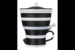 Zandvoortse ondernemer brengt iconische suikerpot terug – kunststof variant maakt weg vrij voor metalen klassieker