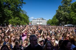 Aanhoudingen na berovingen op Bevrijdingspop, politie doet getuigenoproep
