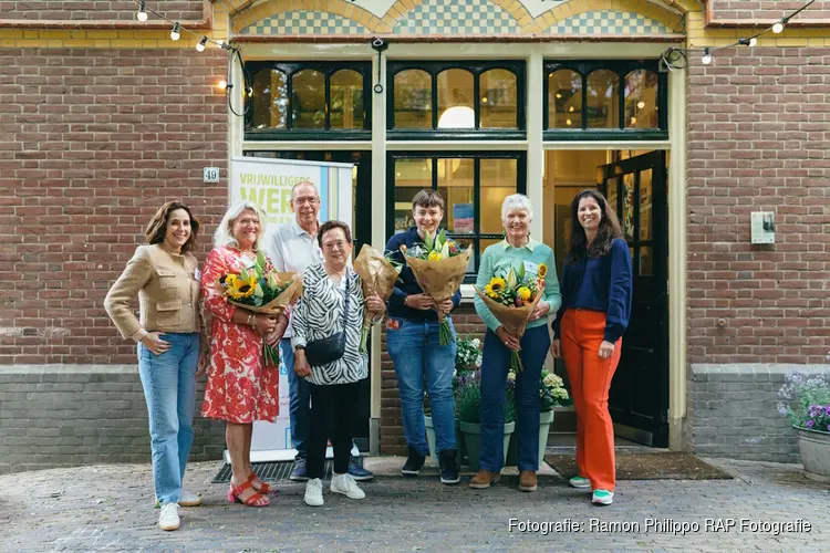 Veel gezelligheid, lovende woorden en de voetjes van de vloer. Afgelopen vrijdag 23 mei vierde VWC-BUUV in het Badhuis aan het Leidseplein in Haarlem haar jaarlijkse BUUV Feest.