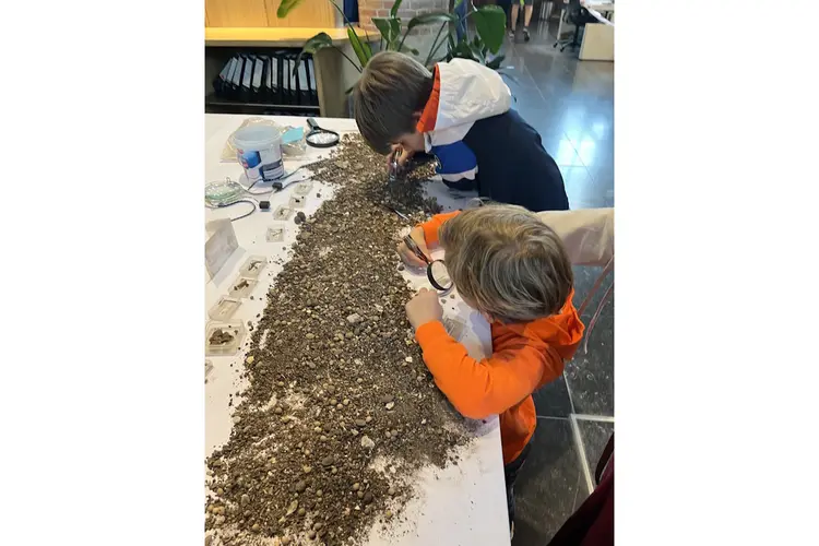 Zaterdag 14 juni: de Haarlemse archeologie dag in het teken van het archeologisch onderzoek Fietsznfabriek