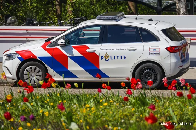 Vermoeden van drugshandel vanuit woningen, twee verdachten aangehouden