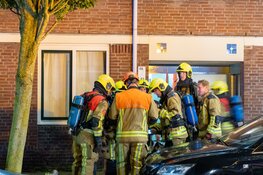 Gewonden en meerdere woningen ontruimd bij grote brand in Haarlem