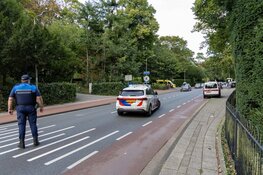 Scooterrijder gewond na aanrijding met auto in Bloemendaal