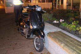 Scooterrijder gewond na val in Haarlem