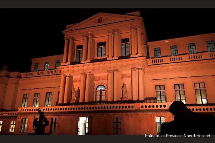 Oranje provinciehuis vanwege ‘Orange the World’