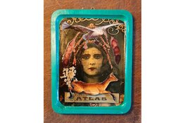 Kerstinspiratie in Naaiatelier: Vondsten en verhalen uit de wereld van Raga Paape