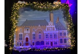 Decorstuk adventskalender levert €300,- op voor Serious Request