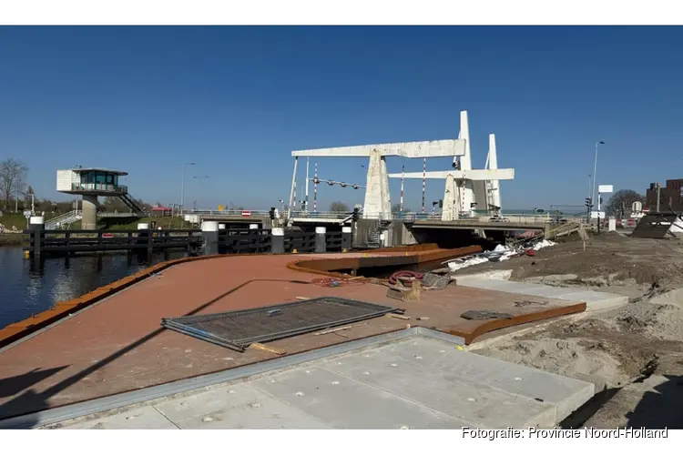 Feestelijke opening Cruquiusbruggen 18 april