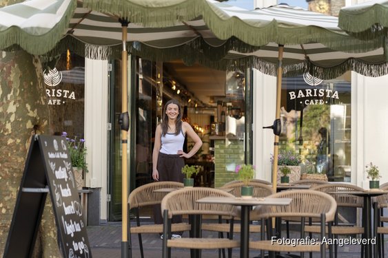 Barista Cafe Haarlem krijgt frisse start aan de Grote Houtstraat