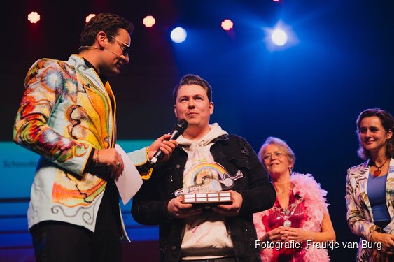 30ste COC Songfestival Haventheater IJmuiden en 50 jaar COC Kennemerland