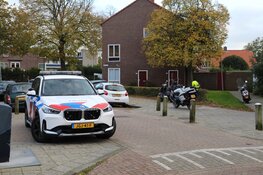 Explosie beschadigt brievenbus van woning